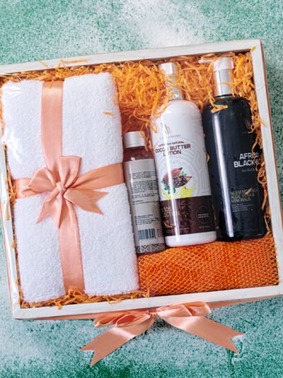 Curves-and-Brushes-Pamper-Box